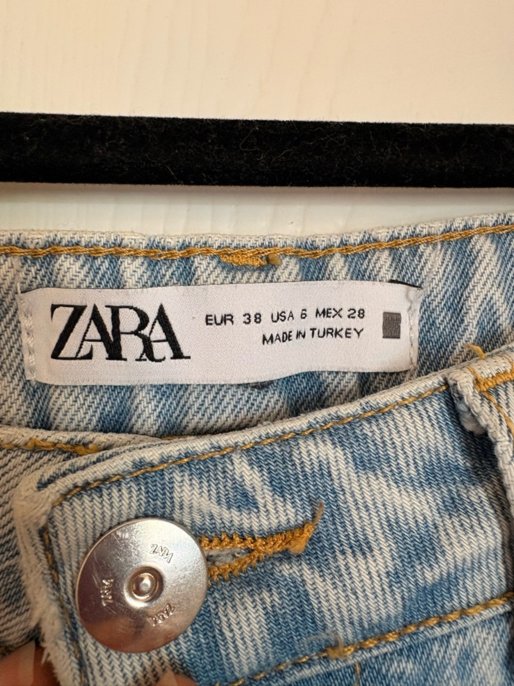 Zara Light Blue Wide-Leg Jeans - Picture 3 of 3